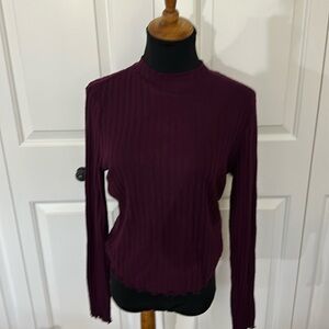 Candie’s rib sweater